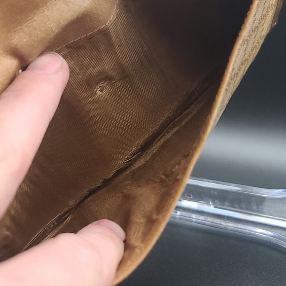 Celine bifold - Picture 9 of 16